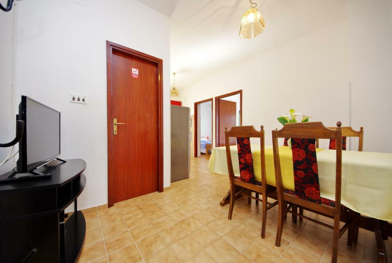 Apartments Beach Vrsi Exterior foto
