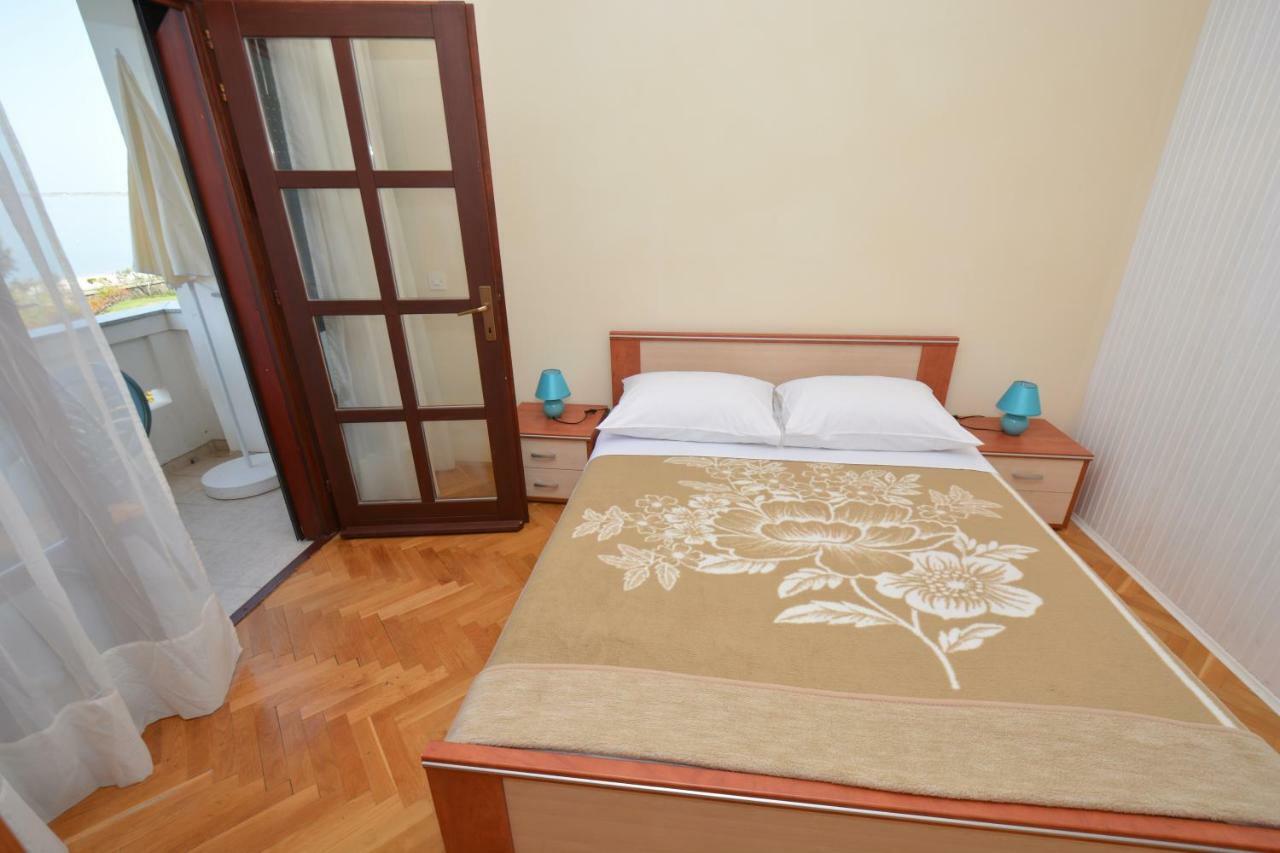 Apartments Beach Vrsi Exterior foto