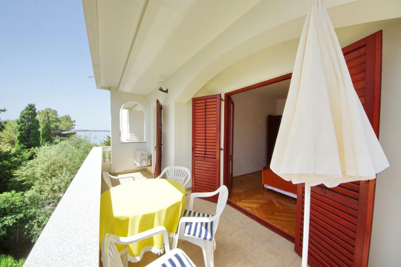 Apartments Beach Vrsi Exterior foto